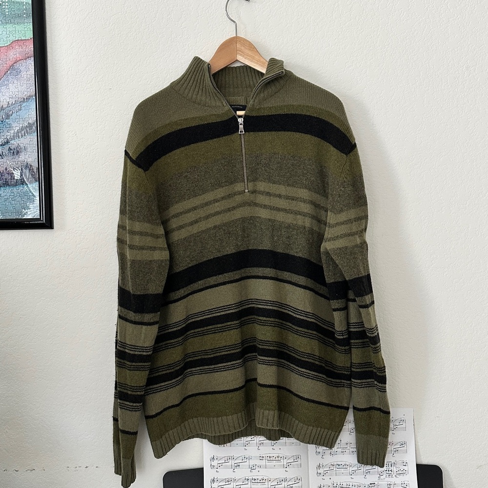 BANANA REPUBLIC 100% Wool Quarter Zip Sweater Mens XL Olive Green Black Striped